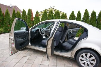 Škoda Superb I, 1.9 TDI, 96 kW veľmi dobrý stav - 11