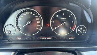 BMW Rad 5 Touring 530d xDrive - 11