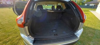 Volvo XC60 2,4D 120kw Avd 4x4 - 11