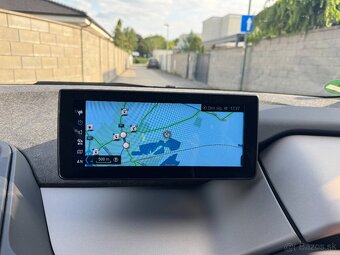 BMW i3s 120Ah, r.2022, Adaptív LED/Temp., Kamera, Vyhr.sedad - 11