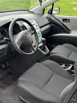 Toyota Corolla Verso 2.2 D-CAT 130 kW (177 PS) - 11