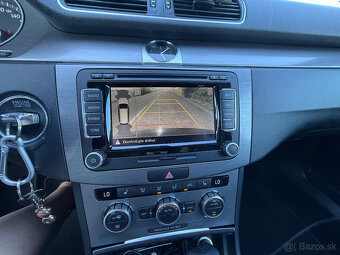 Volkswagen Passat B7 2.0TDi 130kW DSG Highline - 11
