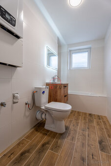 Na predaj 2 izbový byt Dubnica nad Váhom , 47 m2 ,ul.Pionier - 11