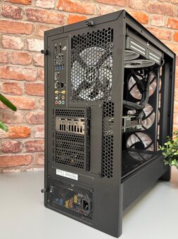 i7 14700K\32GB\RTX 4070TiS\SSD\1000W Zdroj - 11
