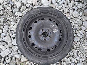 Škoda Fabia 2,Roomster zimna sada Laufenn 195/55 R15 85H - 11