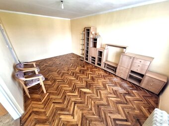 Sever, Hlinkova 12 , 2 izb byt, 54 m2, výťah, balkón, 7/12p. - 11
