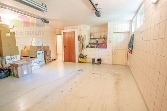 Krásny 7-izbový dom, 328 m² + 1389 m² pozemok, Trebostovo, o - 11