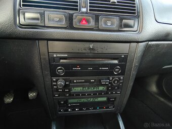 Volkswagen Golf IV 1.4i 16V • 2002 • Klima - 11