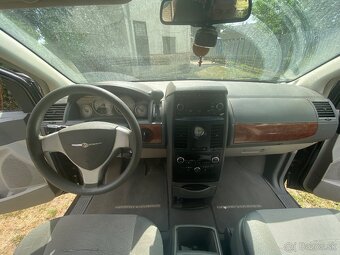 Chrysler Voyager 2009 - 11