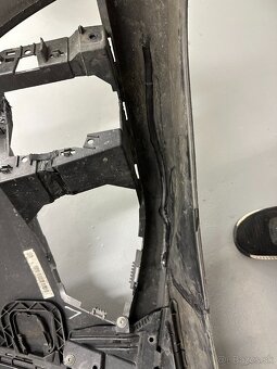 Predný nárazník Audi A4 B9 - 11