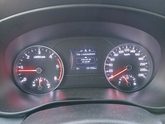 Kia Sportage IV 1,7 CRDi - 11