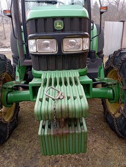 Traktor John Deere 5720 - 11