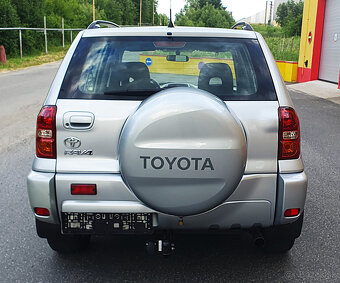 Toyota RAV4 2.0 D-4D, 2005, Dig. klima, Tažné, Bez koroze. - 11