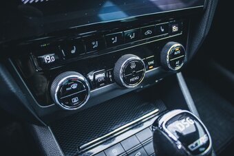 Škoda Octavia RS 2.0 TDI 135kW DSG 4x4 - 11