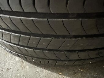 Letné pneu 215/60 R17  96H - 11