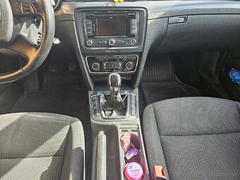 Škoda Superb II Combi 1.6 Tdi 77Kw GREENLINE - 11