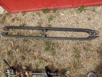 Náhradné diely na Mitsubishi Pajero Sport - 11