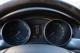 Škoda Superb 1.8 TSI - 11