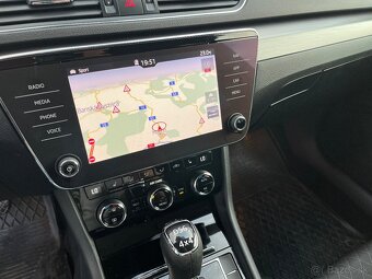Škoda Superb 2.0TDI 2017 DSG 4x4 .. nová STK - 11