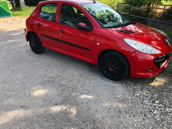 Peugeot 206 + 2011 - 11