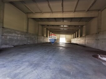 NOVOSTAVBA, Priemyselný areál 51 000m2, Malá Tŕňa - 11