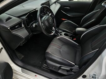 Toyota Corolla GR 2022 1.8 Hybrid CVT - 11
