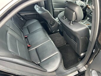Mercedes-Benz E trieda Sedan 200 CDI Blue Elegance A/T - 11