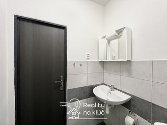 Na prenájom zariadená garsónka na Nábrežnej ulici v NZ - 11