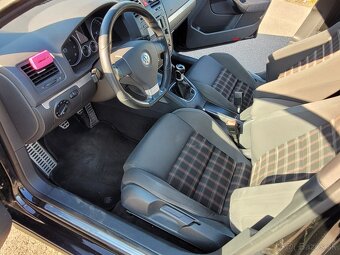 VW Golf V GTI 2.0TFSI - 11