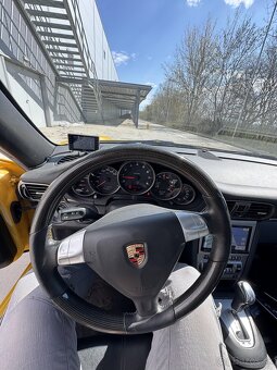 Porsche Carrera 911 GT3 - 11