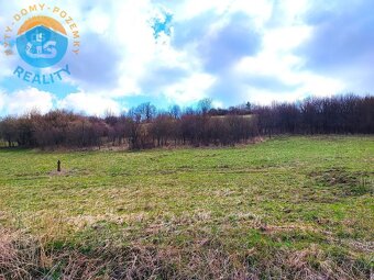 Na predaj stavebné pozemky + trvalý trávny porast, Zubák - 11