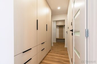 PRENAJATÝ - Na prenájom menší 2 izbový byt na ulici Palkovič - 11