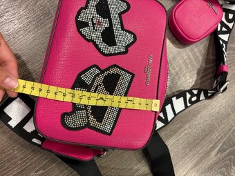 Karl Lagerfeld kožená crossbody kabelka - 11