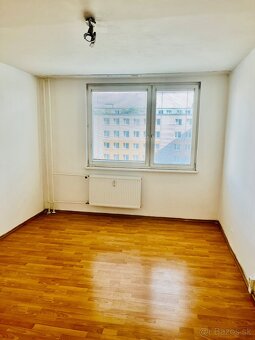PRIESTRANNÝ 3 izbový byt, 79m2, Sídlisko II, HE - 11