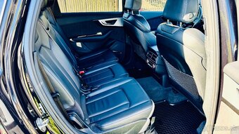 Audi Q7 quatro 7miest - 11