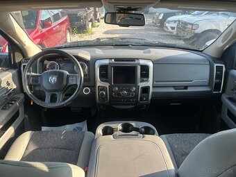 2019 Dodge RAM 1500 Classic 5,7 V8, 6-miestny - 11
