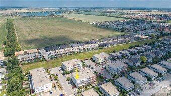 Slnečný 3-izbový byt s terasou a parkovaním, 72 m2 –... - 11