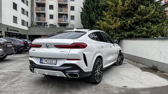 BMW X6 30d xDrive M Sport | 05/2022 | 35 000 km | Záruka - 11