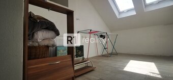 Rodinný dom / Drahovce - 11