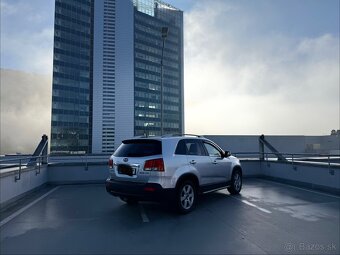 Predám  Kiu Sorento rv 2011,145kw - 11