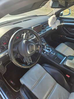 Audi s8 - 11