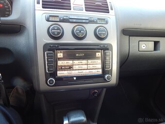 VW TOURAN 1,9 TDI, 77 kW, DSG 7 - 11