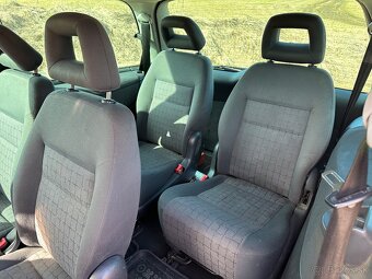 Seat Alhambra 1.9 TDi - 11