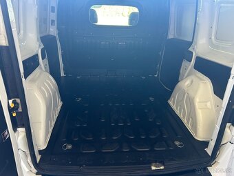 Fiat Dobló Cargo 1.6 MultiJet-77kw 2019 - 11