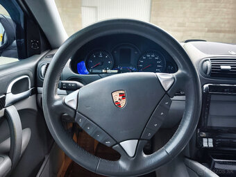 Porsche Cayenne 3.0tdi rok 2009 - 11