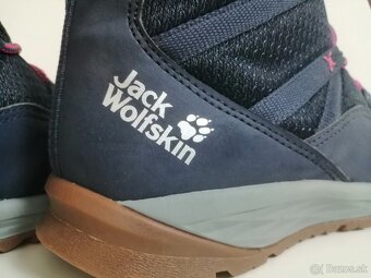JACK WOLFSKIN - 11