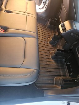 Tesla Y, LR,AWD,Berlín, 34500 km. - 11