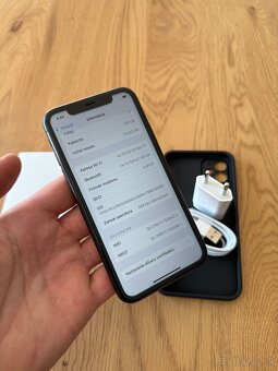 Iphone 11 Black 128 gb v záruke - 11