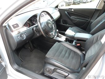 Volkswagen Passat Variant 3.2 V6 Highline 4-Motion DSG - 11