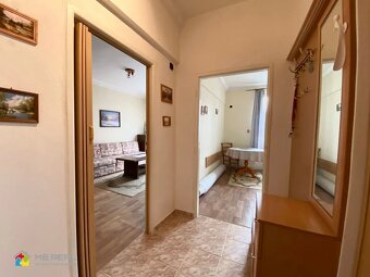 Jednoizbový byt s balkónom, Žiar nad Hronom, centrum, 40 m2 - 11